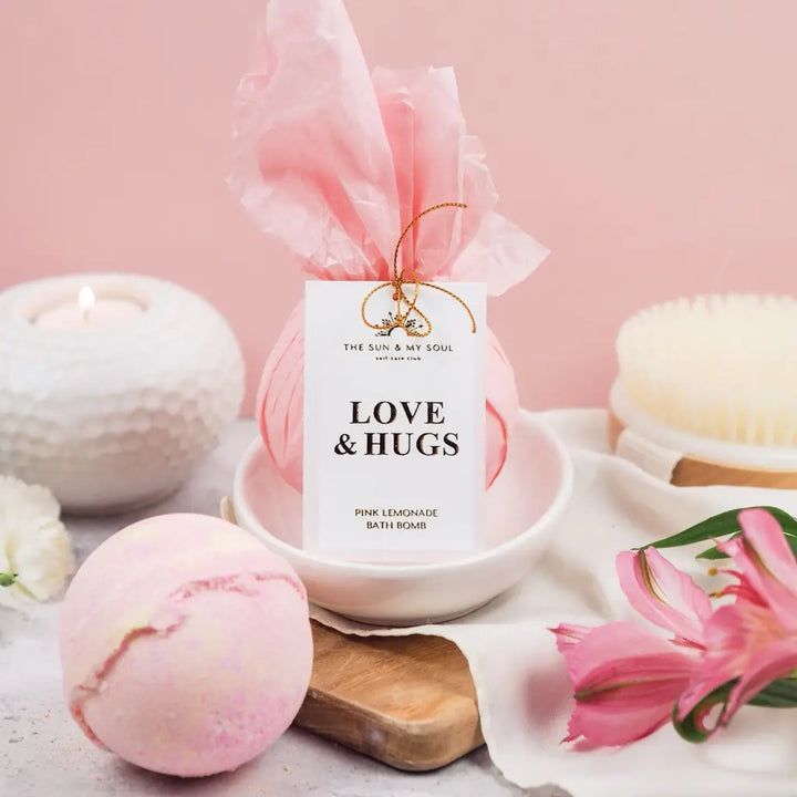 Love & Hugs Lemonade Scented Bath Bomb