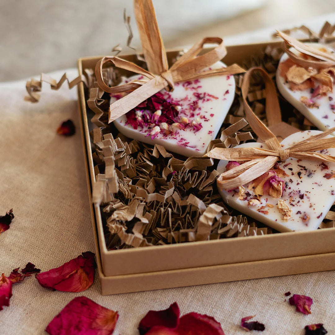 Rose & Lemon Leaf Heart Wax Decoration